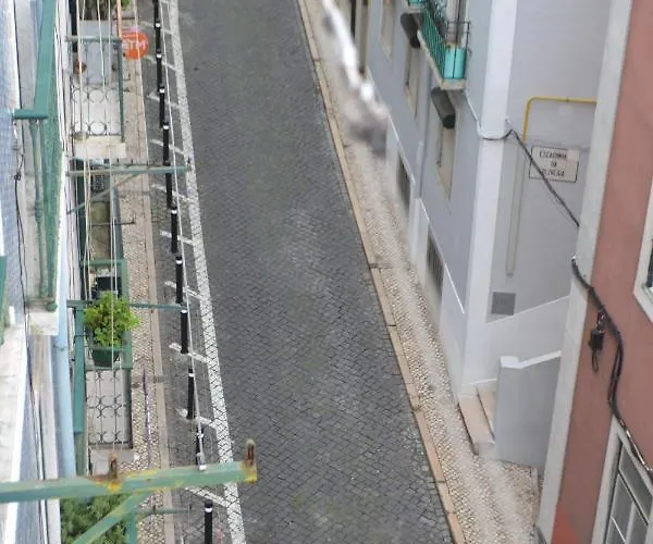 Feeling Chiado 29 شقة *