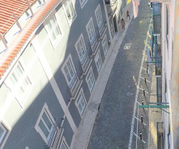 Feeling Chiado 29 شقة *