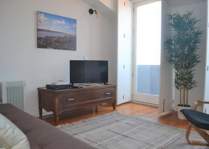 شقة Feeling Chiado 29 *